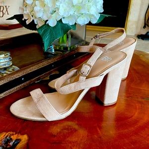 Slightly New! Block 3 inch Heels!